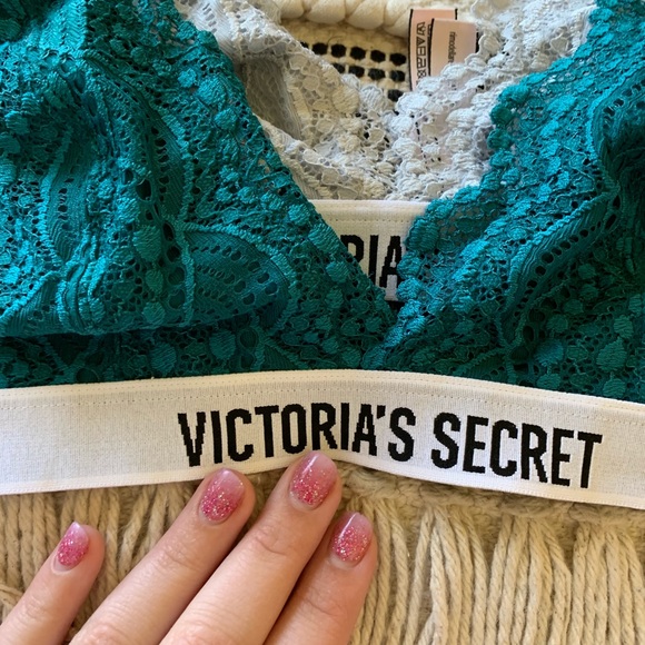Victoria Secret Bralette Bundle Medium - Picture 2 of 4